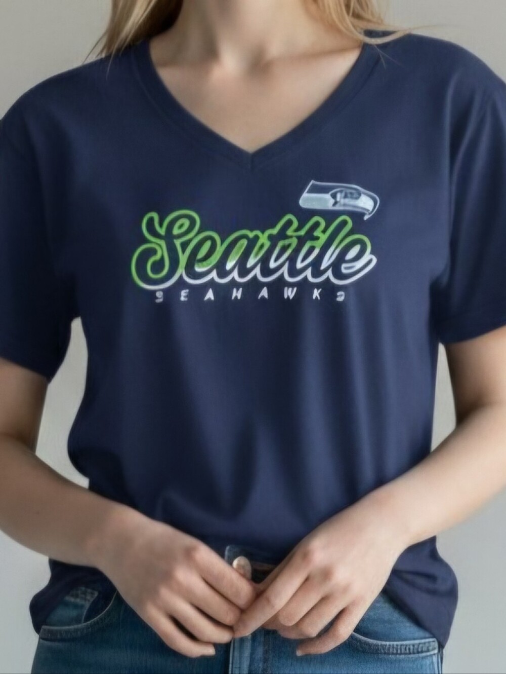 NWT NFL Size S/P/CH Women's Short Sleeve T-Shirt Seattle Seahawks